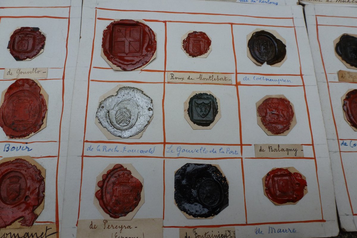 Collection Of 35 Seal Impression Plates -photo-4