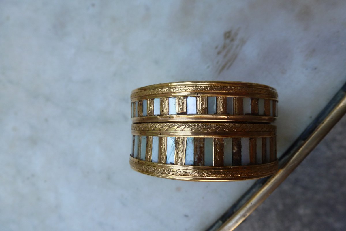 Mother-of-pearl And Gold Box, 18th Century -photo-3