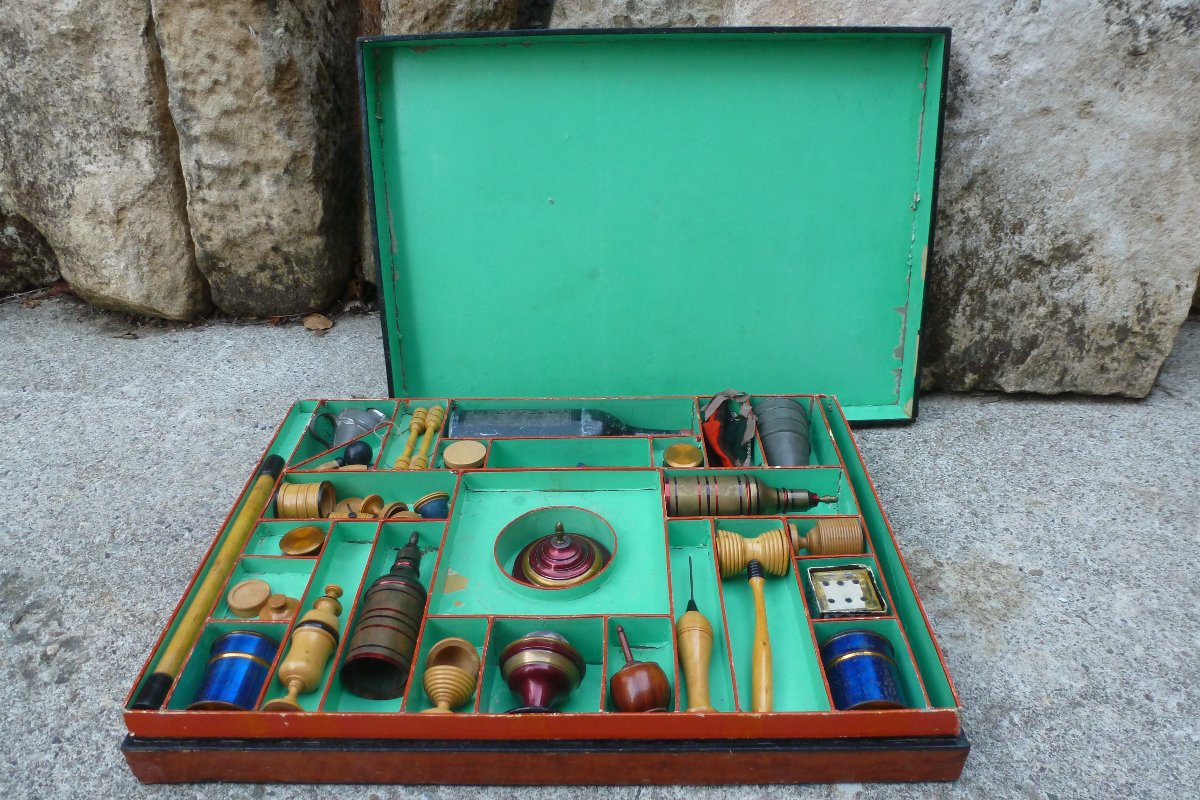 Magician's Case, Circa 1860-photo-2