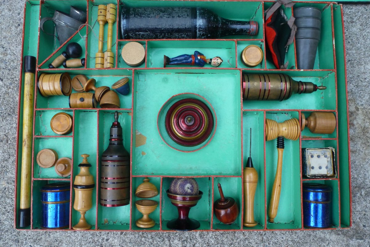 Magician's Case, Circa 1860-photo-3