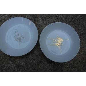 GEORGES MATHIEU (1921-2012) paire d assiettes en porcelaine de Sevres