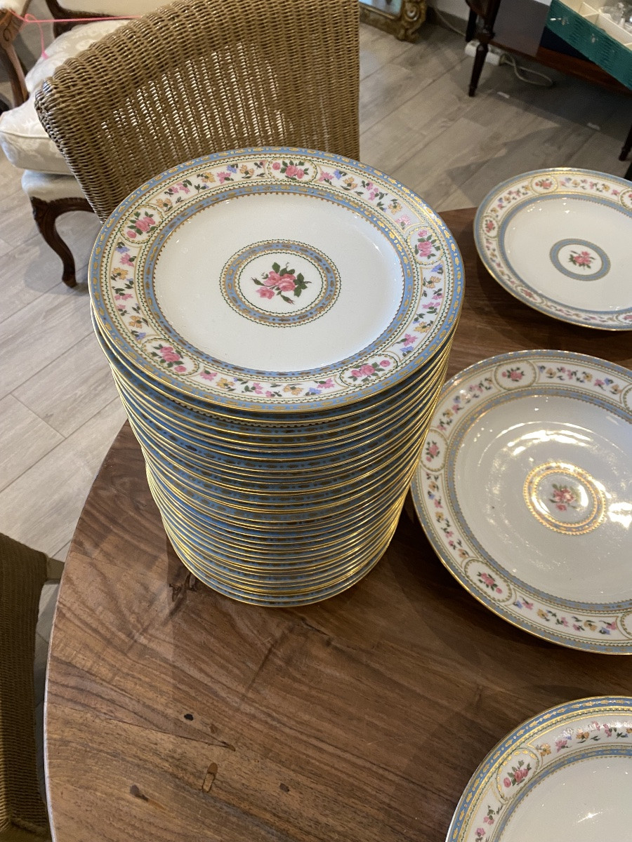 Limoges 84-piece Dinner Service -photo-3
