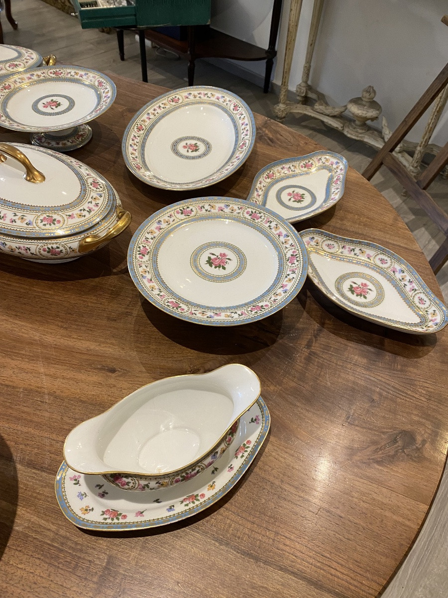 Limoges 84-piece Dinner Service -photo-5