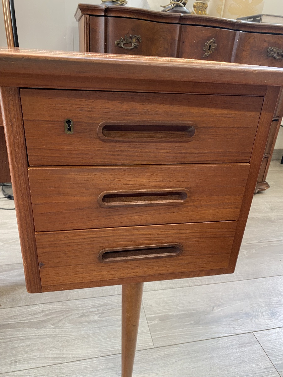 Bureau  Scandinave : Teck  -photo-3