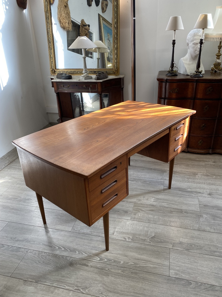 Bureau  Scandinave : Teck