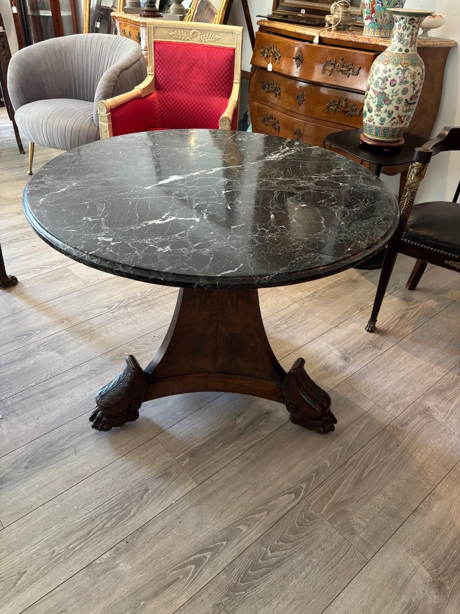 Pedestal Table 19 Iem-photo-2
