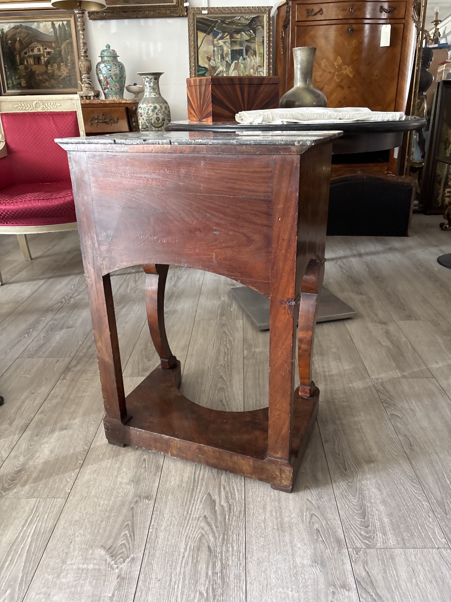 Small Directoirec Cabinet-photo-4
