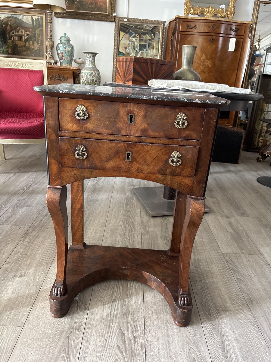 Small Directoirec Cabinet