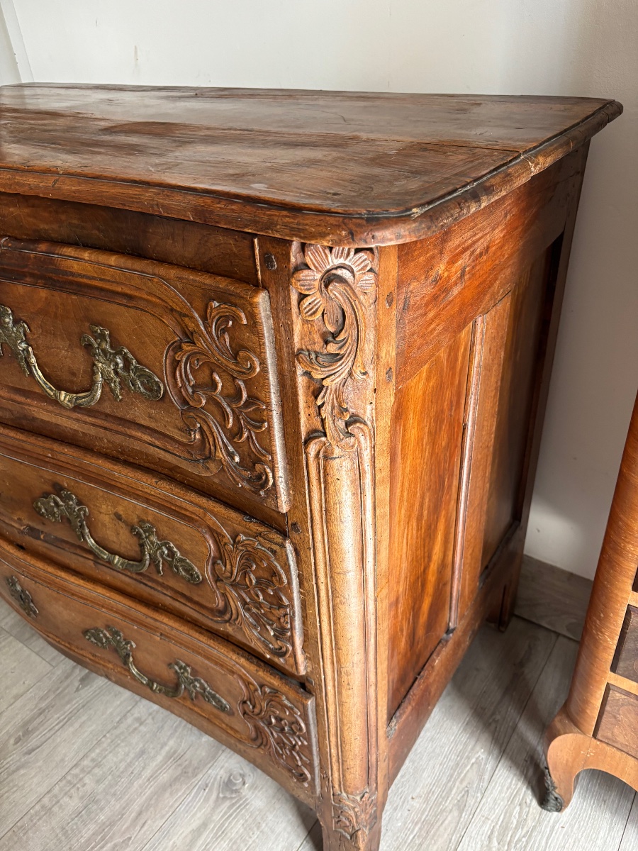 18th-century Lyon-style Chest Of Drawers, Walnut   -photo-2