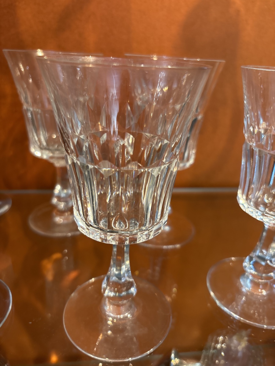 7 verres à vin + 2 ébréchés offerts -photo-2