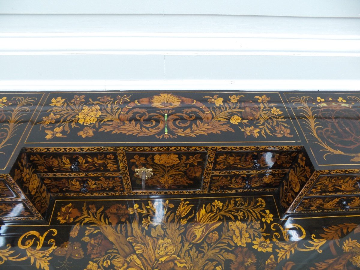 Louis XIV Period Mazarin Desk-photo-4