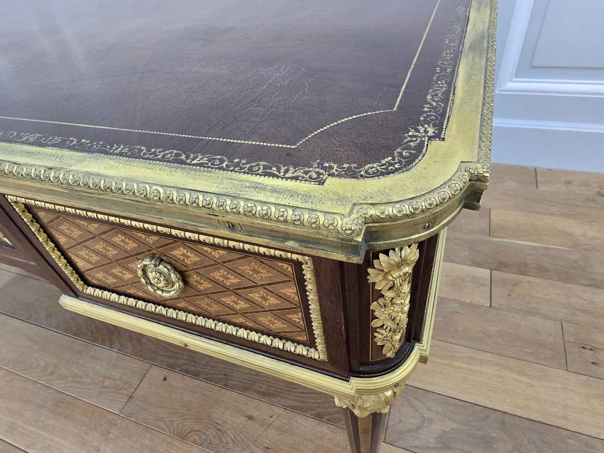 Louis XVI Style Desk-photo-3