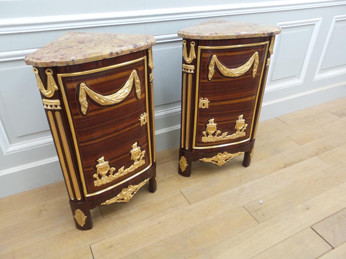 Pair Of Encoignure-photo-4