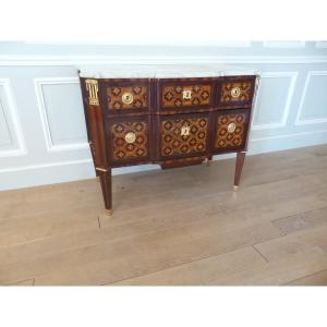 Louis XVI Period Chest Of Drawers