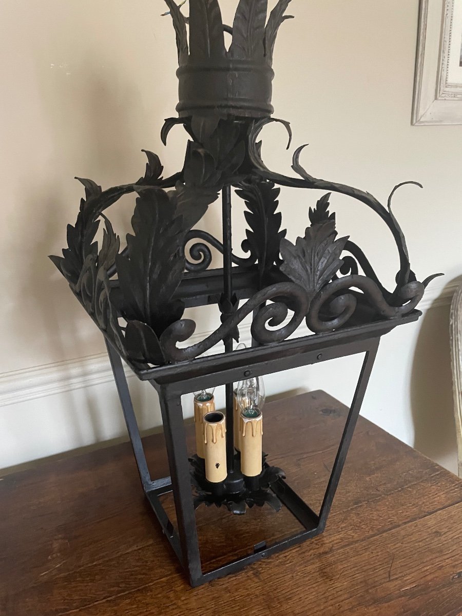 Black Painted Lantern -photo-3