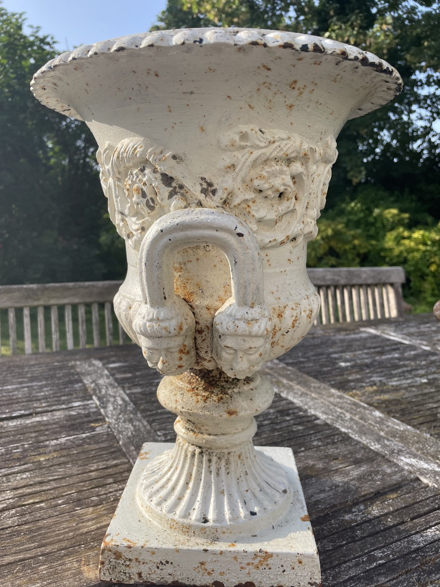 Medici Vase With Handles-photo-3