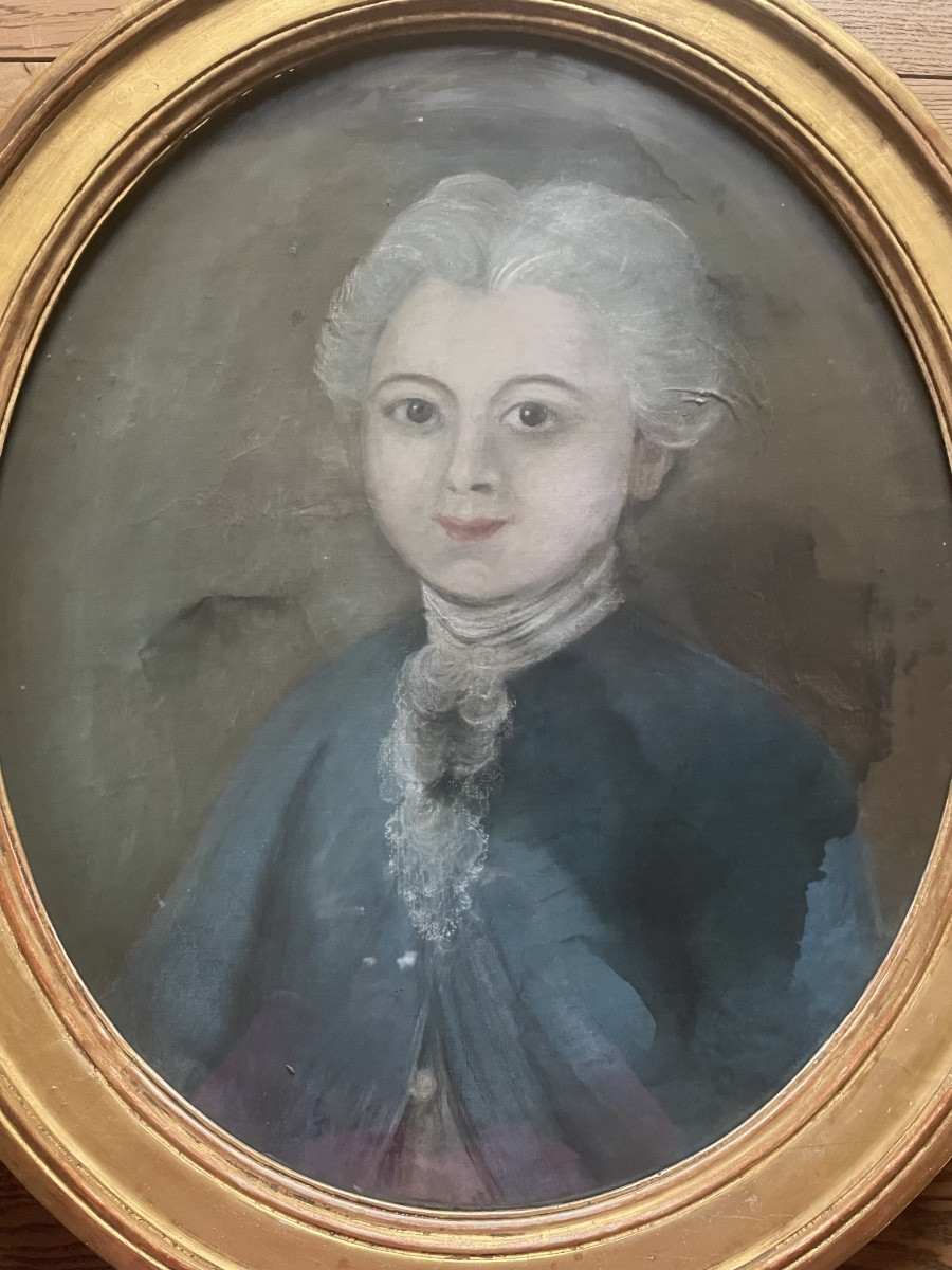 Pair Of 18th-century Pastel Portraits -photo-2