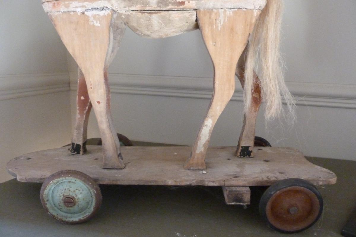 Wooden Horse-photo-2