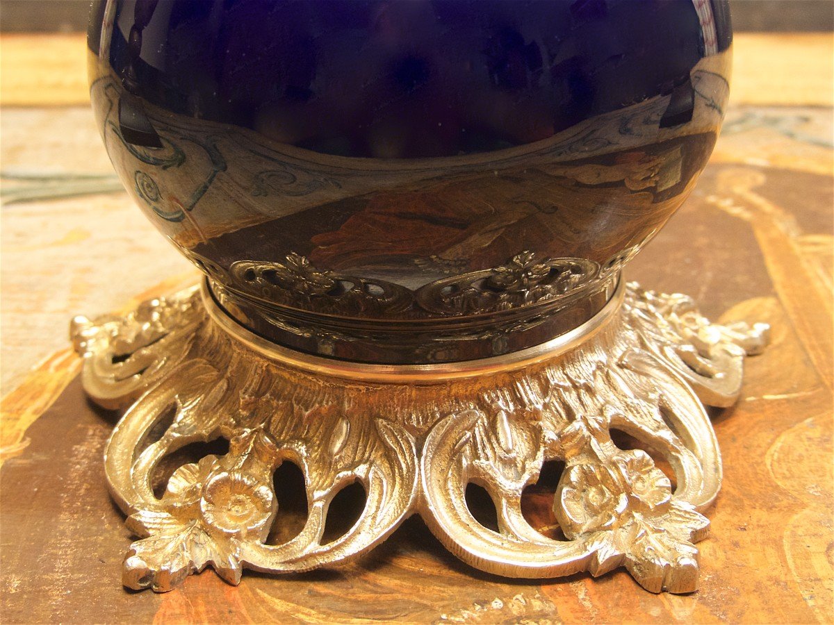 Ancienne Lampe à Huile En Porcelaine Bleu De Sèvres, époque XIXe-photo-3