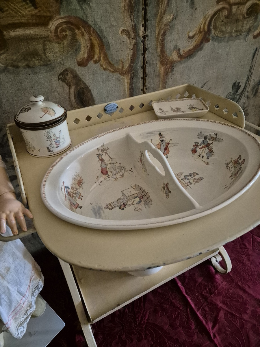 Nécessaire de toilette pour enfant en faïence  de Sarreguemines « Enfants Richard »-photo-2