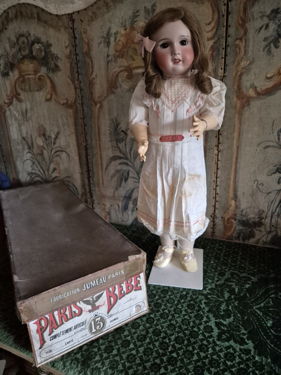 Antique French Sfbj Doll, "jumeau Mold," In Size 13, In Her Original Box-photo-2
