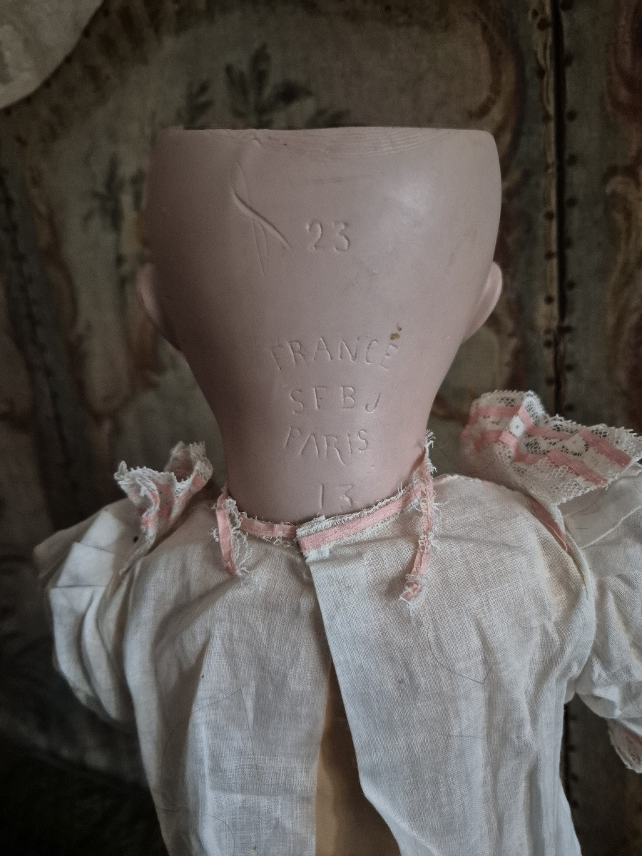 Antique French Sfbj Doll, "jumeau Mold," In Size 13, In Her Original Box-photo-2