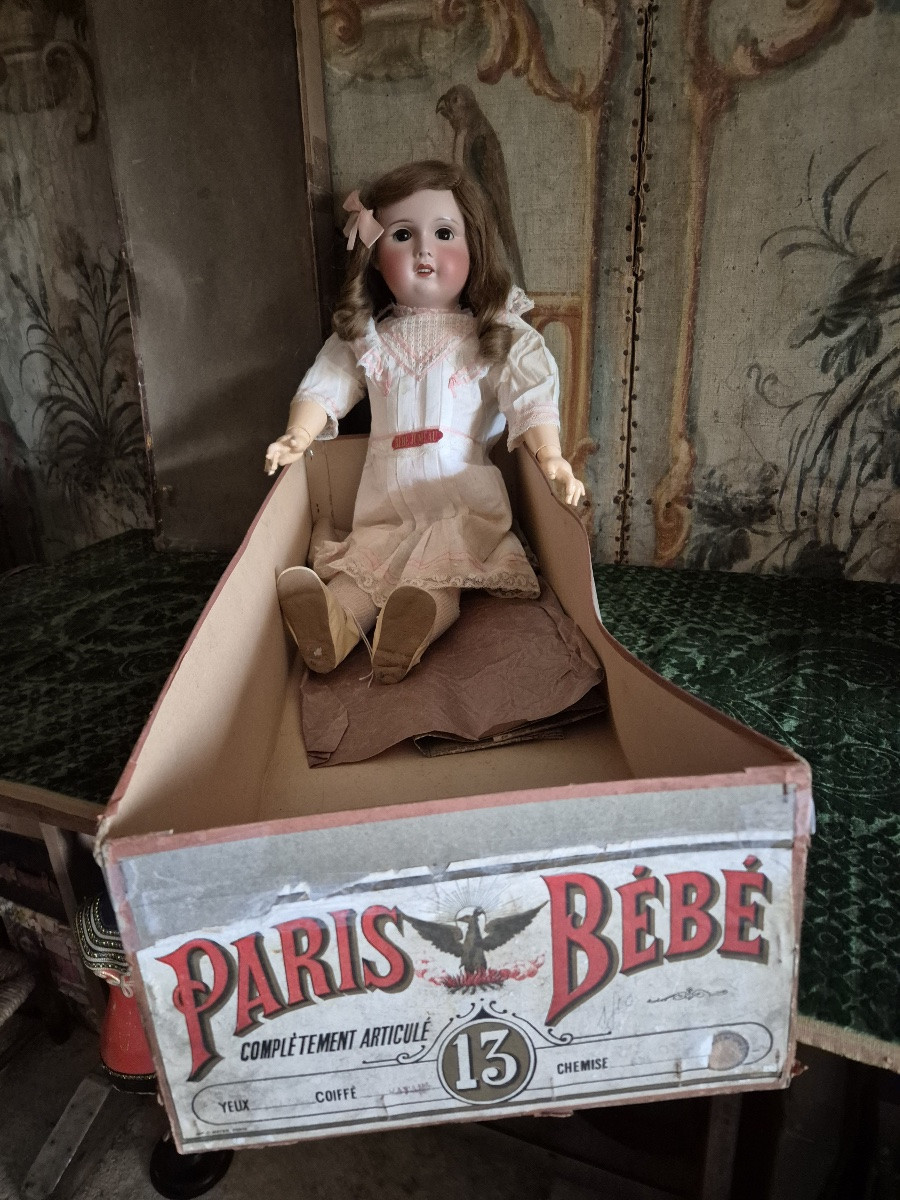 Antique French Sfbj Doll, "jumeau Mold," In Size 13, In Her Original Box-photo-7