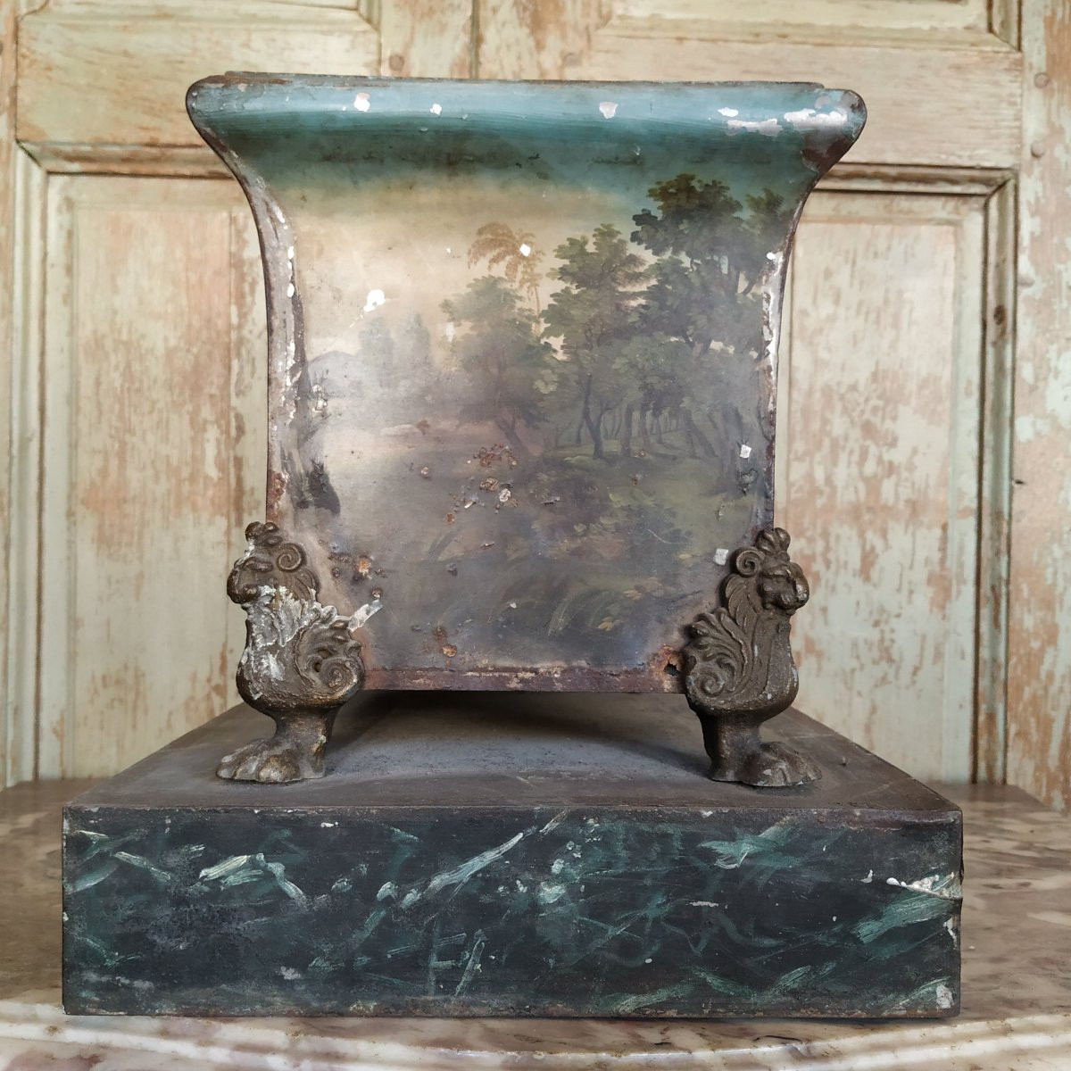 Empire Period Lacquered Sheet Metal Planter -photo-3