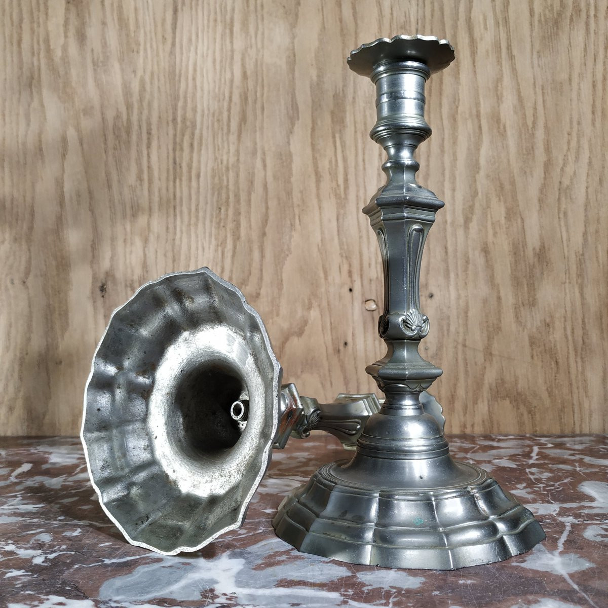 PAIRE DE BOUGEOIRS DE STYLE LOUIS XVI-photo-3