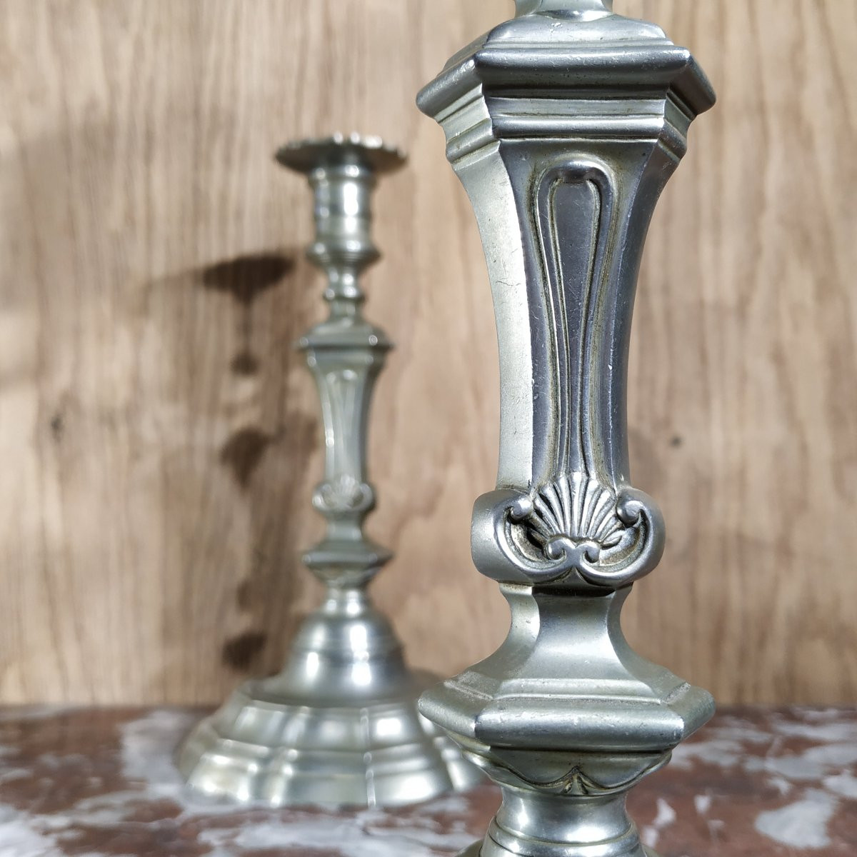 PAIRE DE BOUGEOIRS DE STYLE LOUIS XVI-photo-4