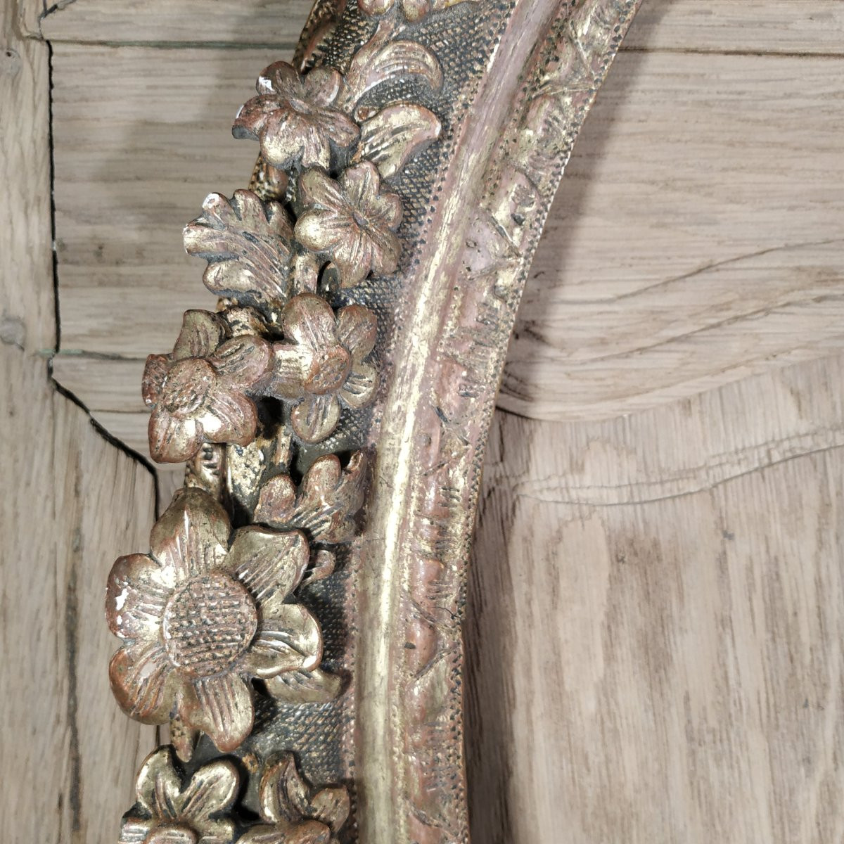 18th Century Oval Frame-photo-6