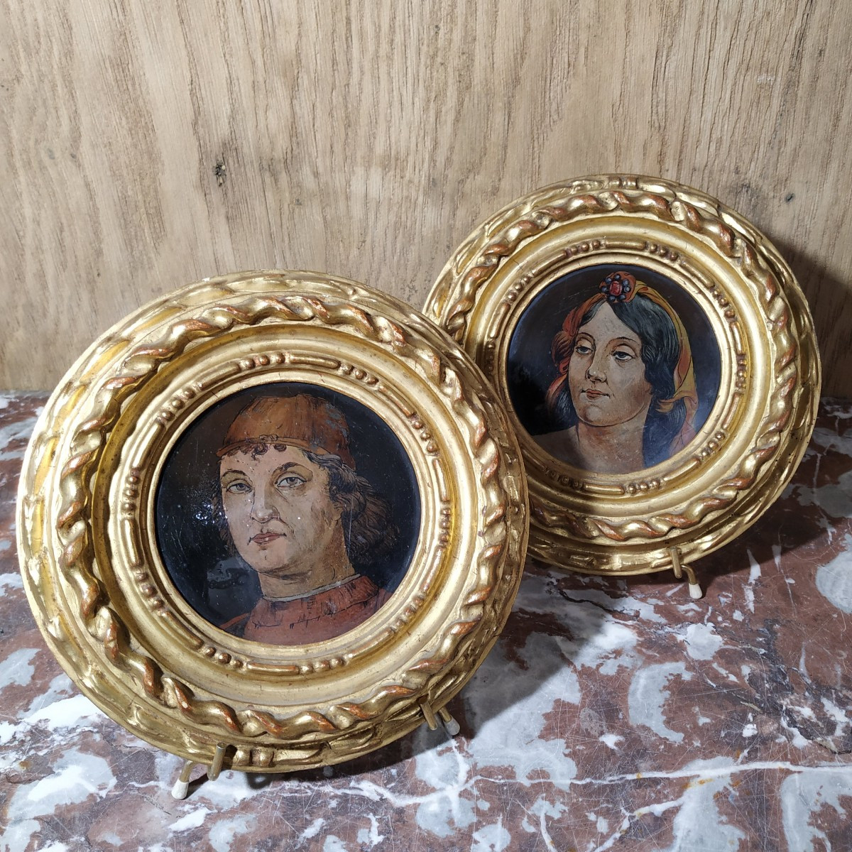 PAIRE DE PORTRAITS D'ITALIE D'EPOQUE XIXe