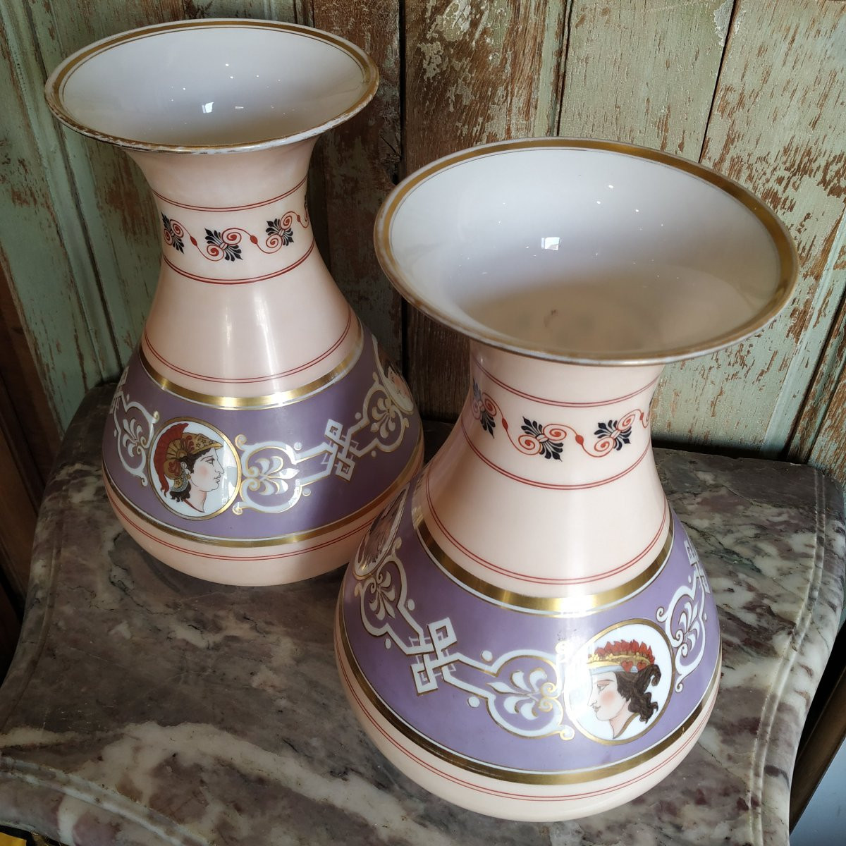 PAIRE DE VASES EN OPALINE D'EPOQUE MILIEU XIXe-photo-2