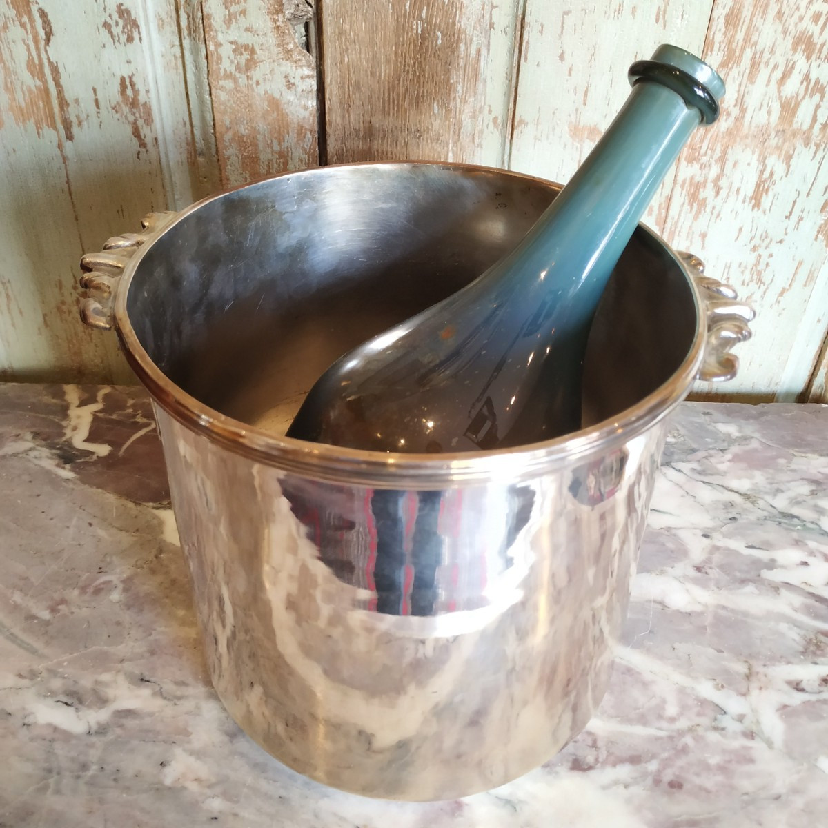 BOUTEILLE DU JURA CIRCA 1730 -photo-1