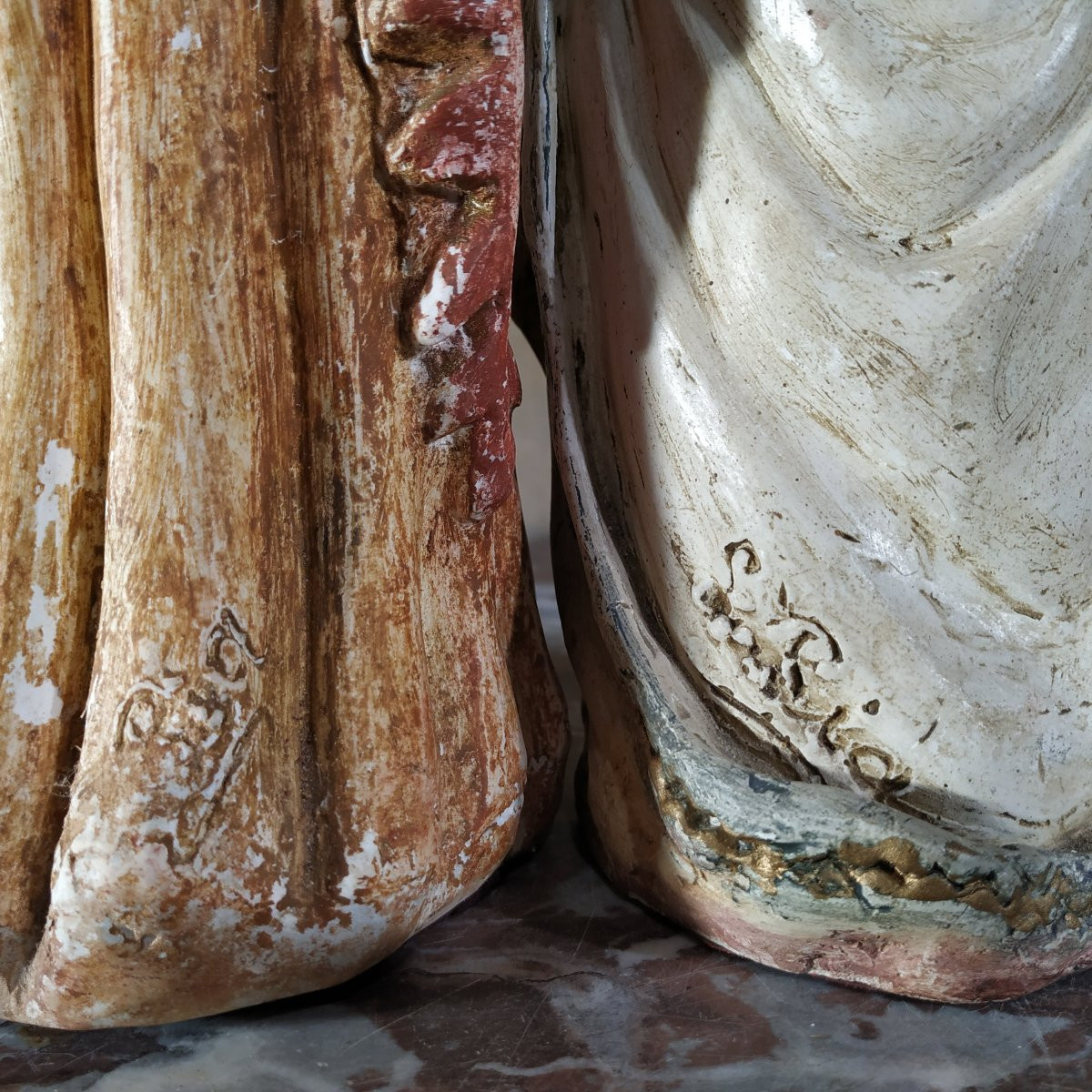 Nicolas Rolin And Guigone De Salins On Foot-photo-2