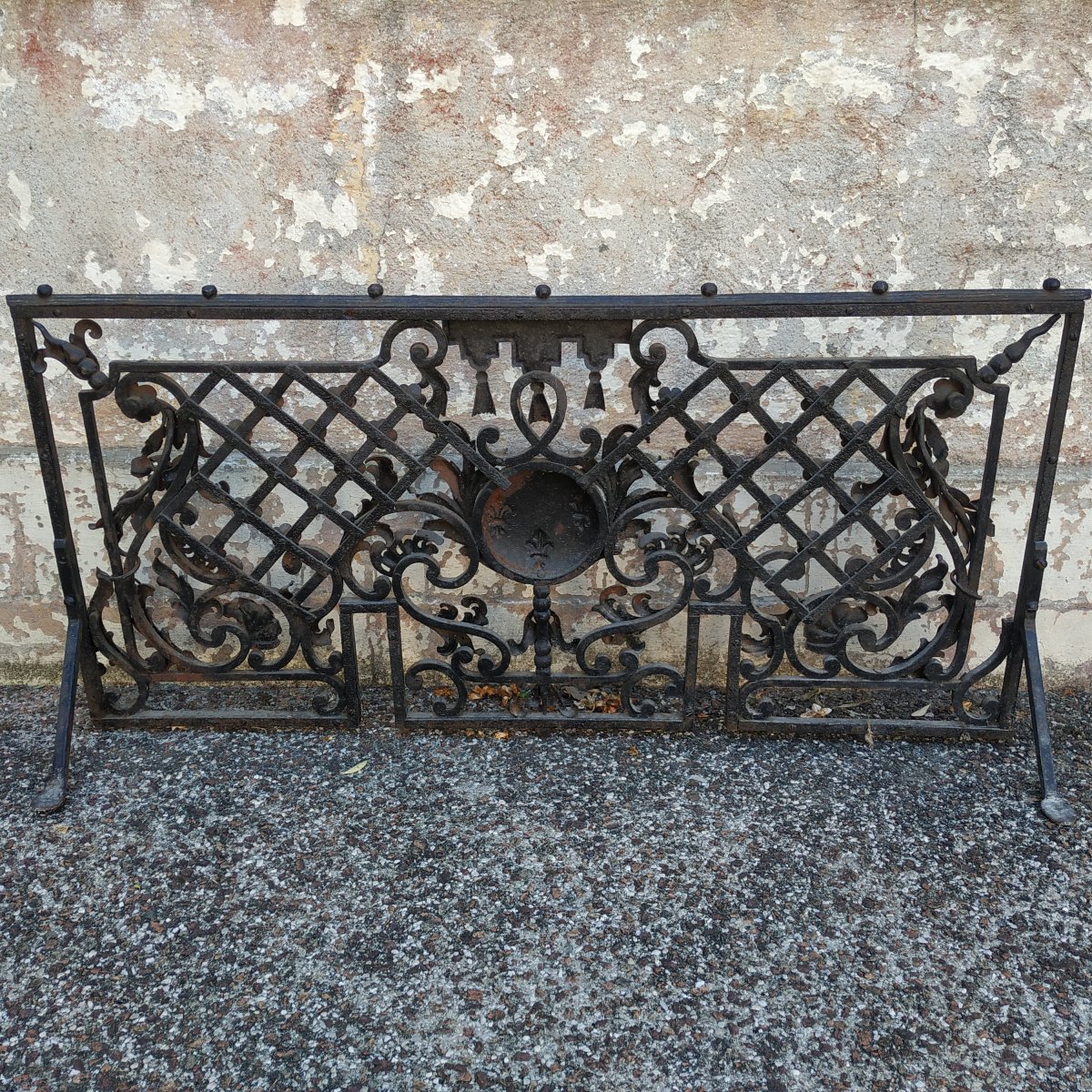 Vintage Louis XIV Spark Arrestor-photo-3