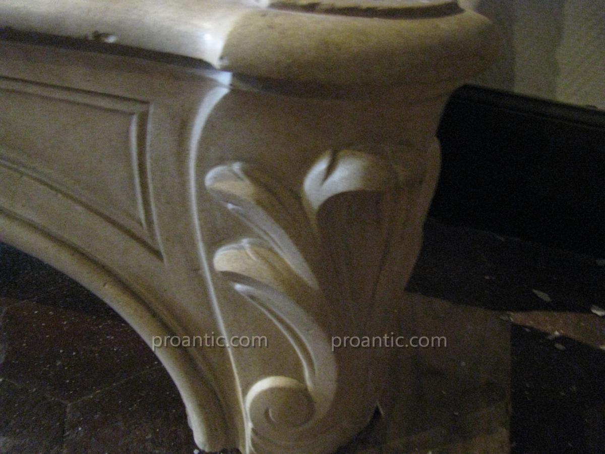 Burgundy Stone Marble Fireplace From Burgundy. Louis XV Period-photo-5