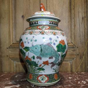 GRANDE POTICHE DE CHINE D'EPOQUE XIXe