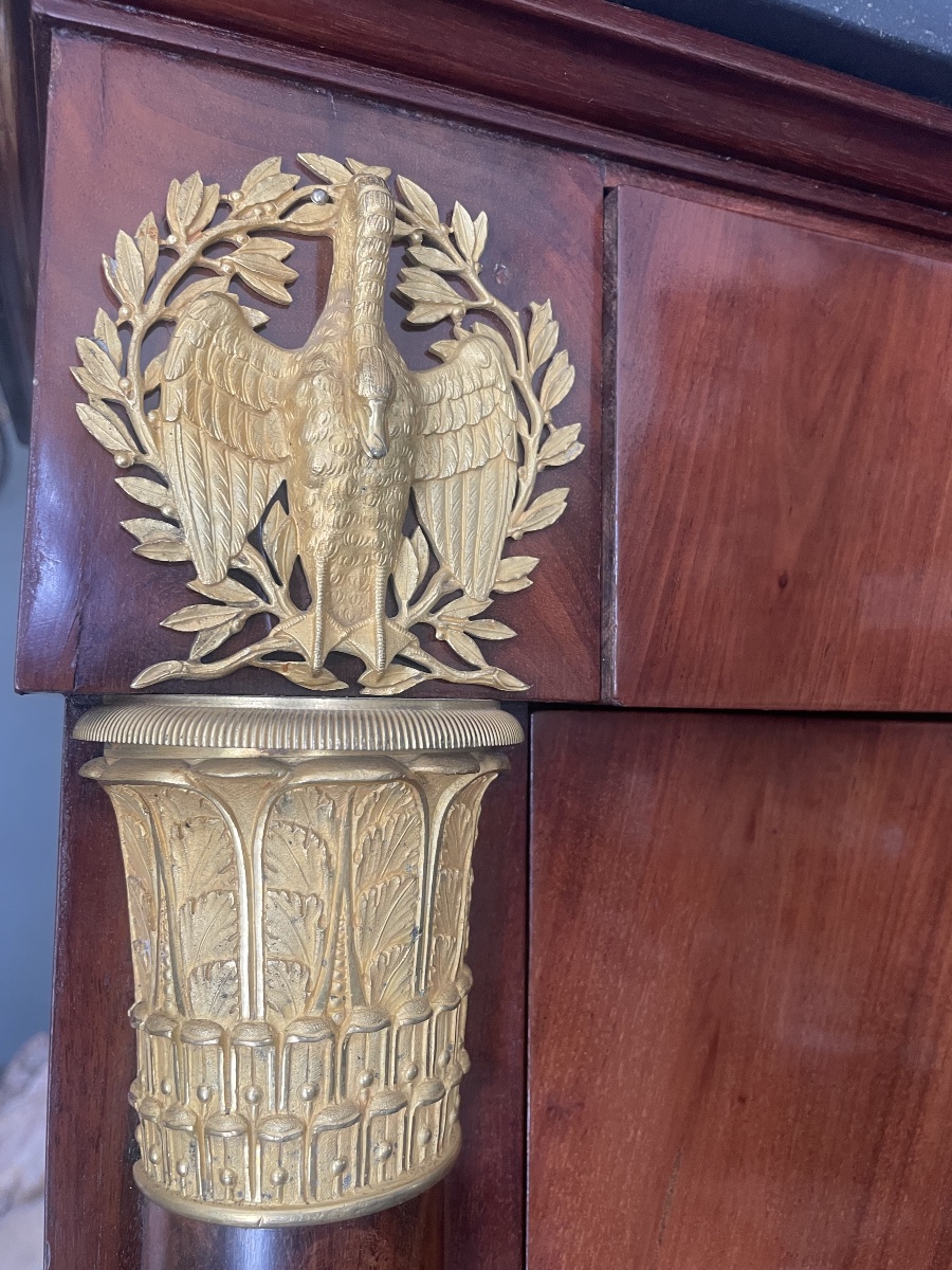 Rare secrétaire d’époque Empire en acajou de Cuba flammé à colonnes aux cygnes en bronze doré-photo-4
