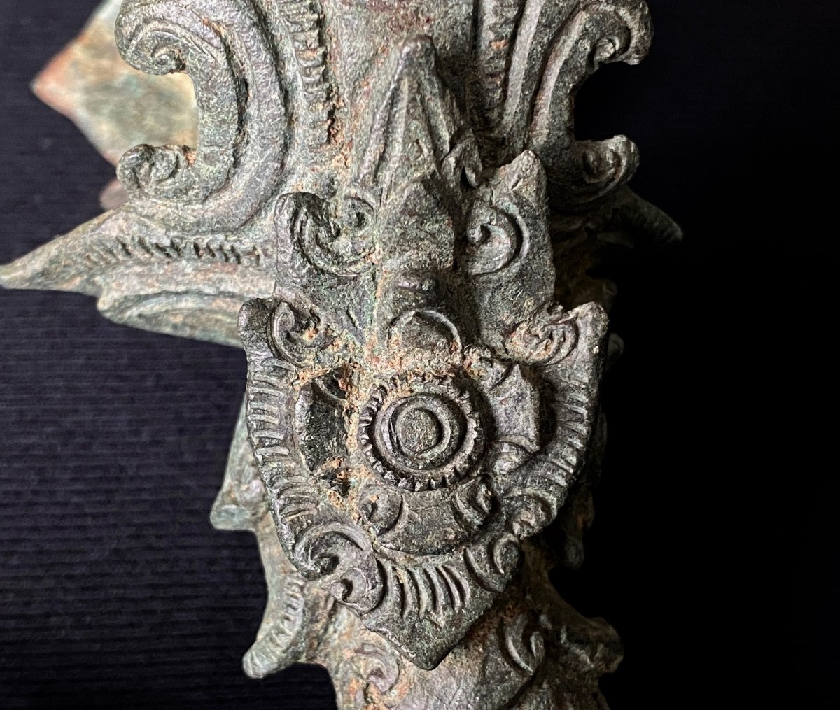 Paire de crochets de palanquin en bronze - Empire Khmer (XII-XIIIe siècle)-photo-4