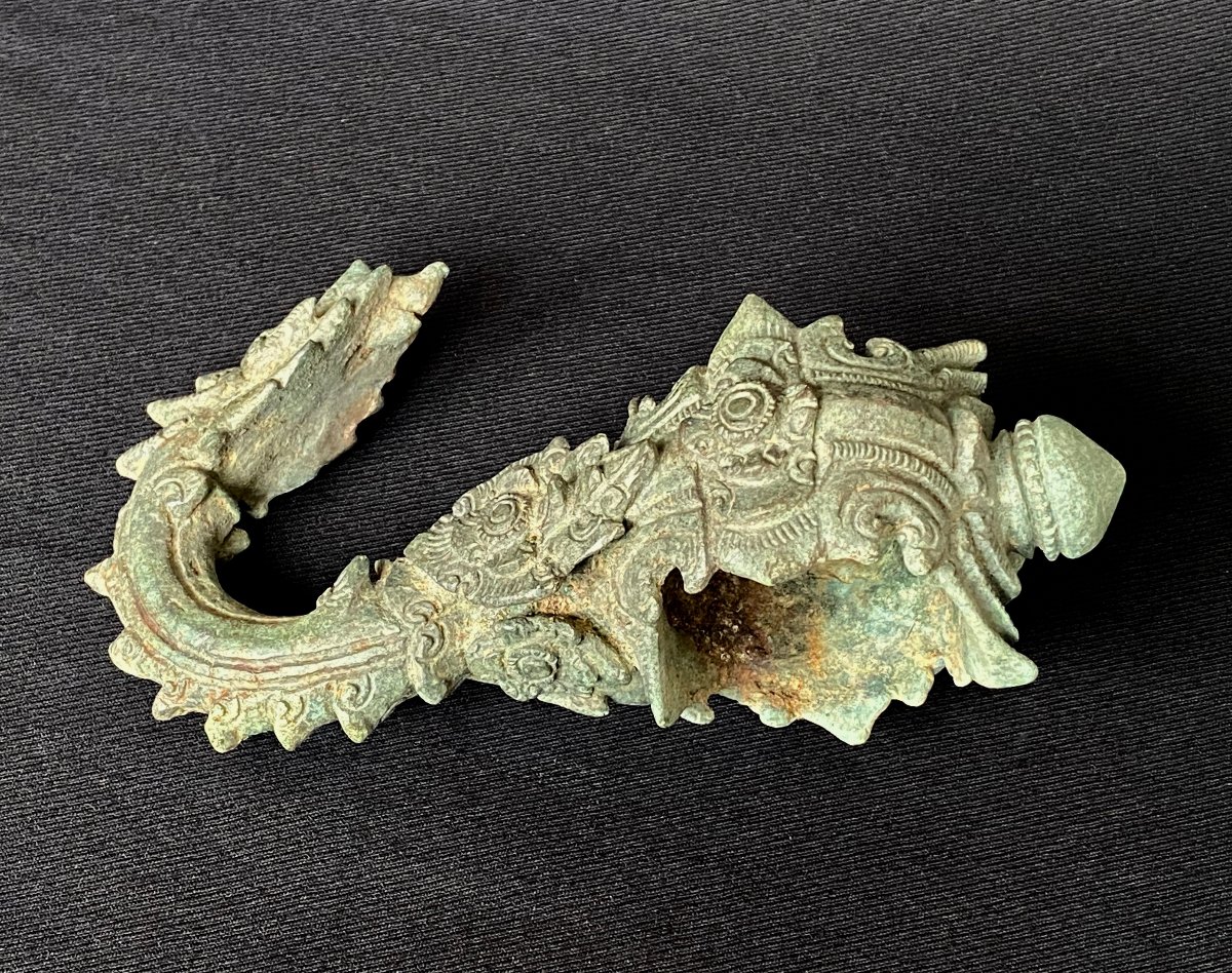 Paire de crochets de palanquin en bronze - Empire Khmer (XII-XIIIe siècle)-photo-2