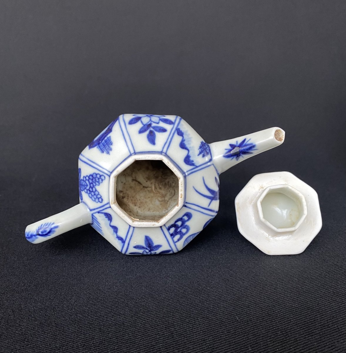Tea Service From The Shipwreck Of Ca Mau (c. 1725, Yongzheng Period)-photo-2