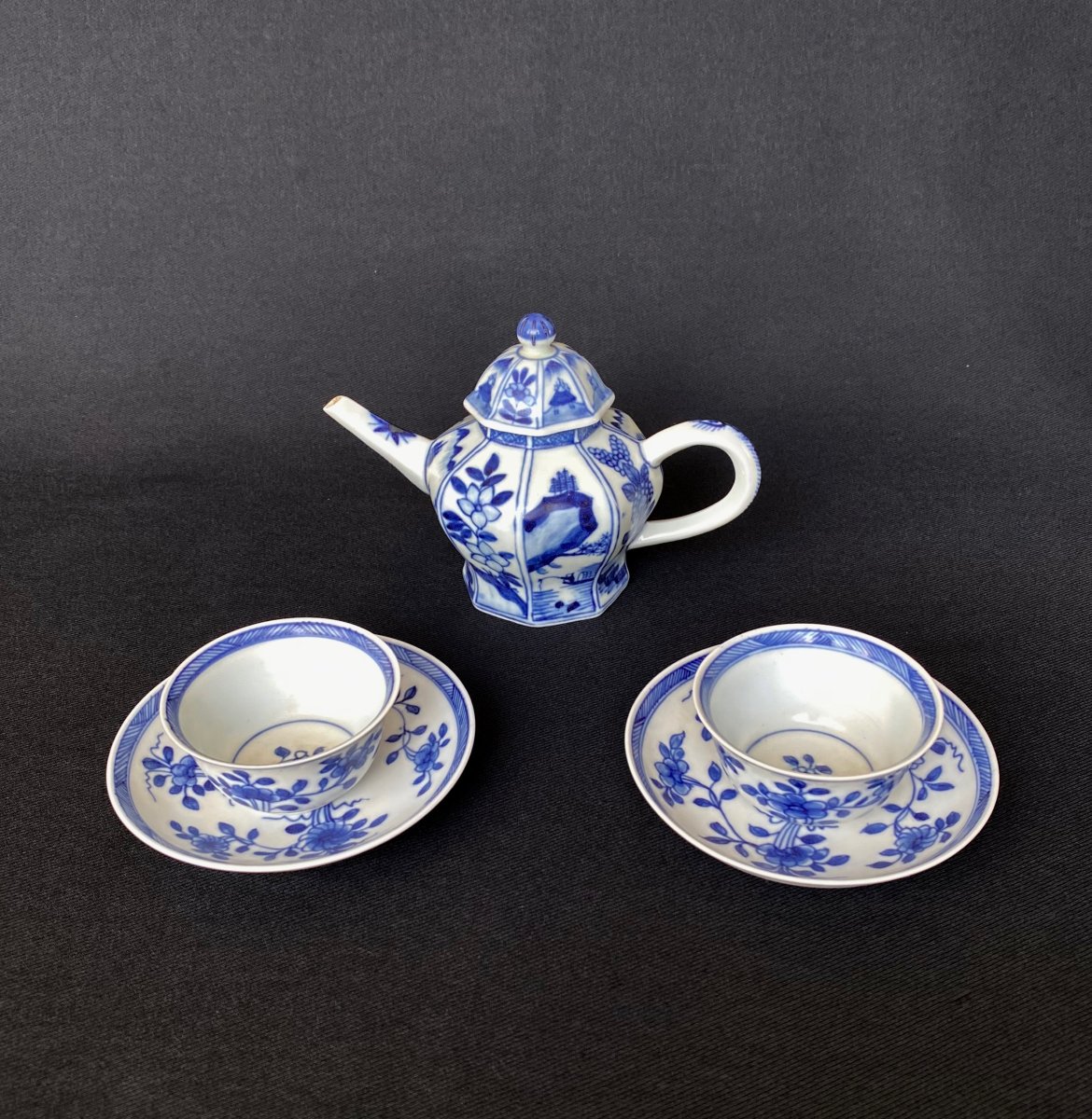 Tea Service From The Shipwreck Of Ca Mau (c. 1725, Yongzheng Period)