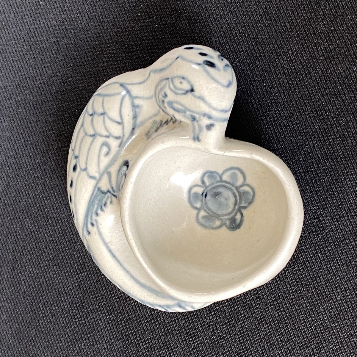 Rince-pinceau en porcelaine vietnamienne provenant de l’épave de Hoi An (XVe siècle)-photo-2