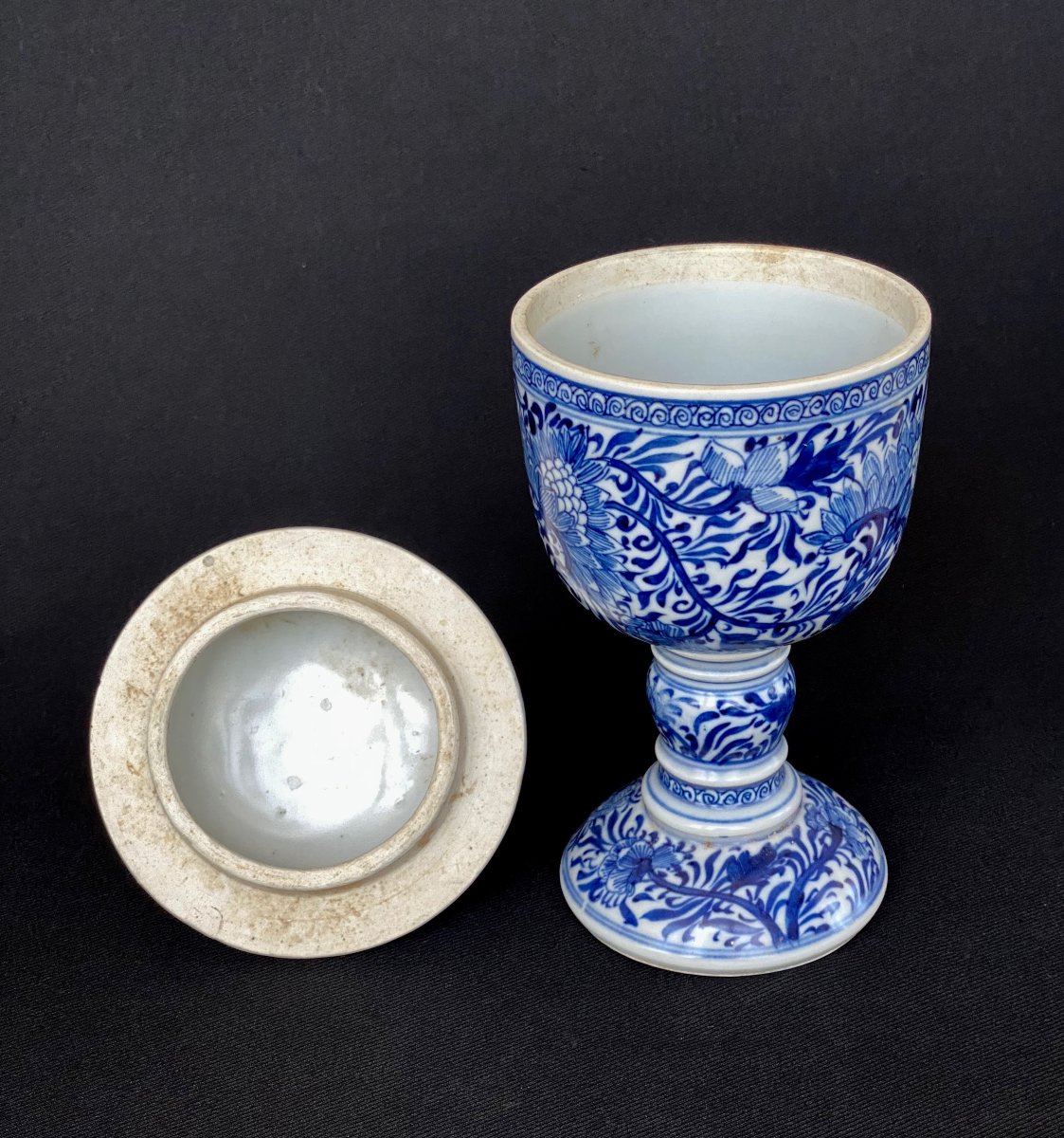 Grand pot couvert en porcelaine blanc-bleu de l'épave chinoise de Vung Tau (époque Kangxi) #2-photo-4