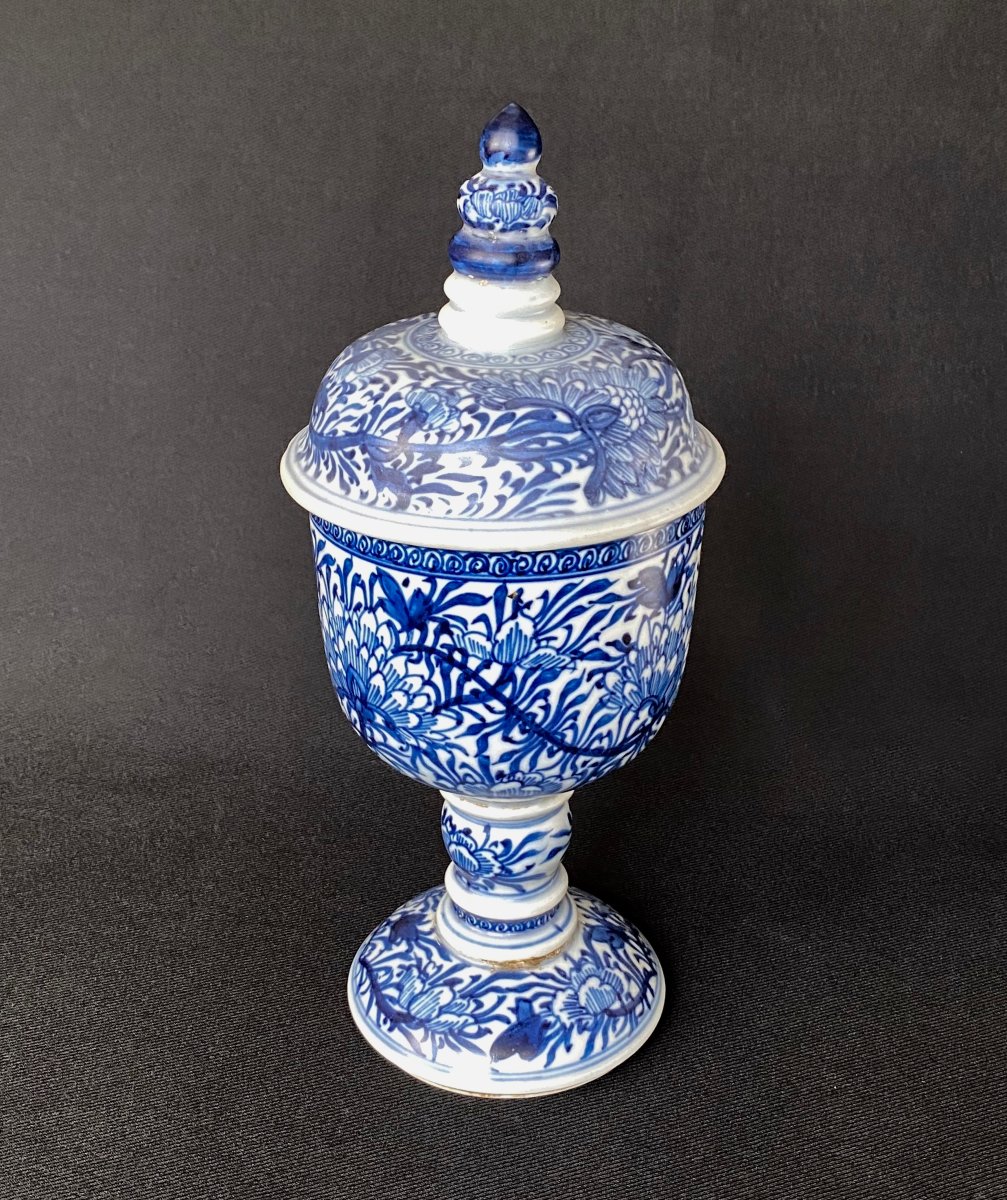 Large Lidded White-and-blue Porcelain Jar From The Chinese Shipwreck At Vung Tau (kangxi Period) #3-photo-2