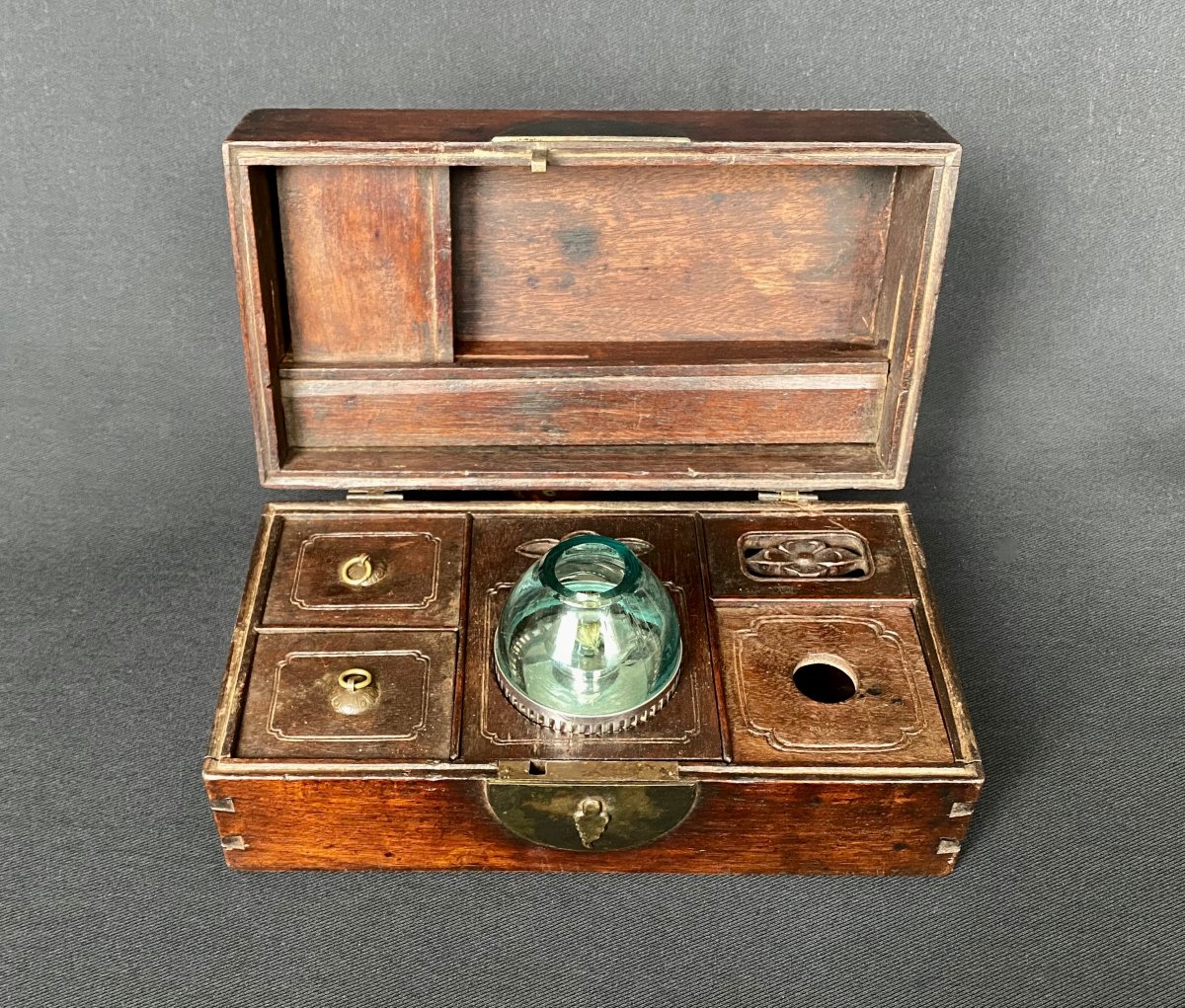 Travel Opium Case