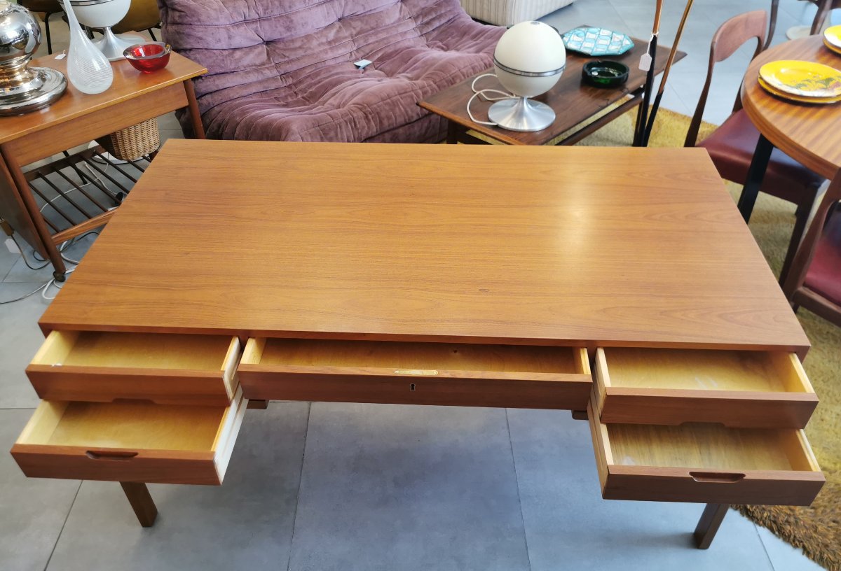 BUREAU DANOIS DE ARNE WAHL IVERSEN-photo-4