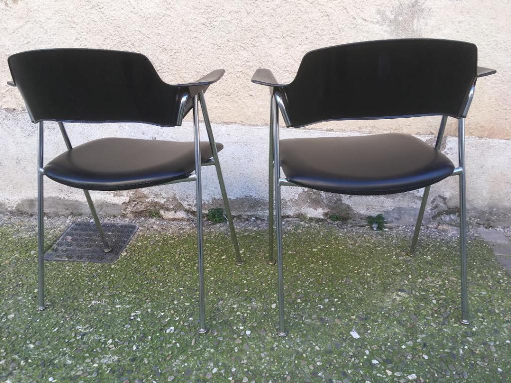 Paire De Fauteuils De Robin Day, Annees 60.-photo-4