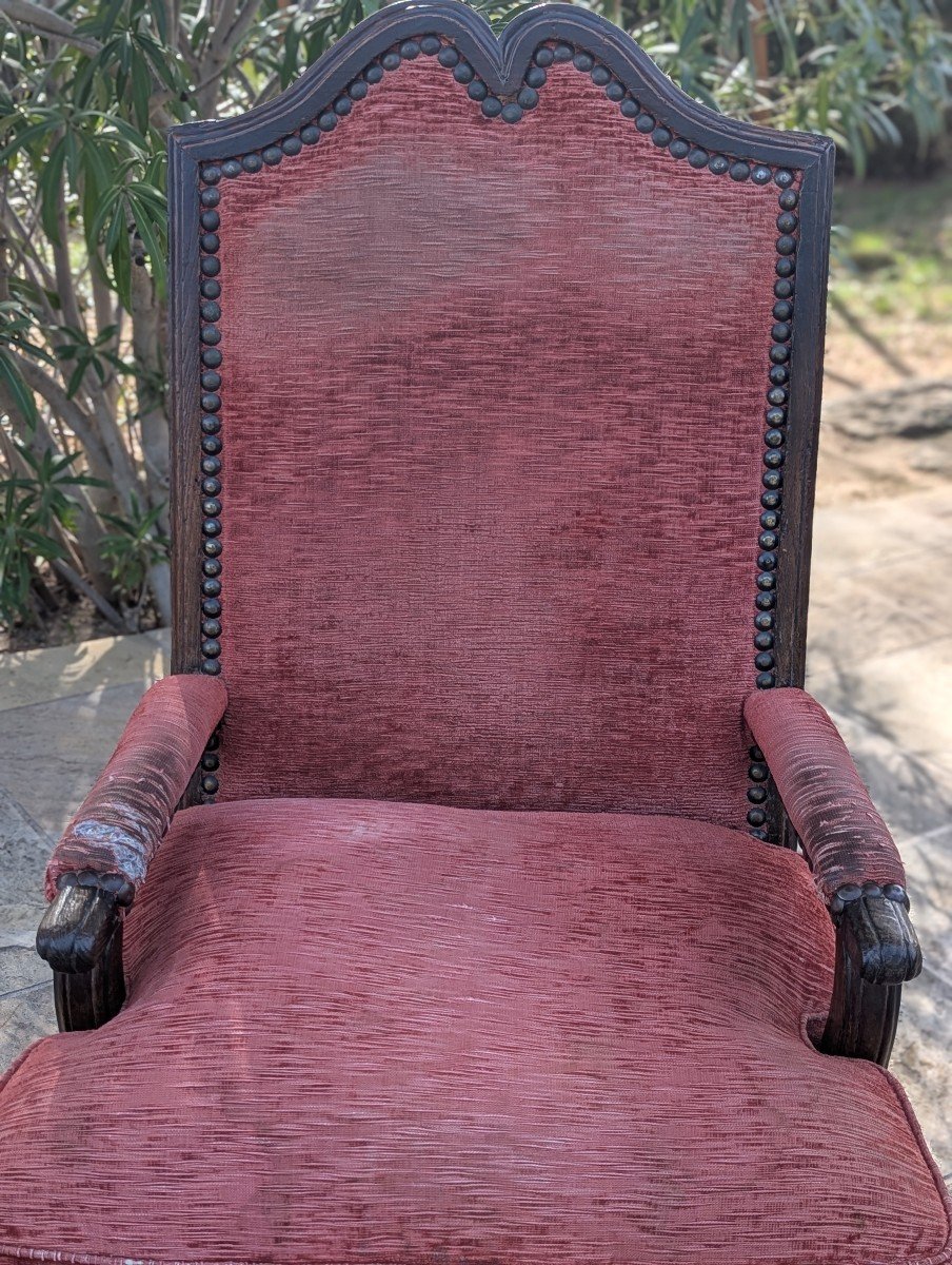 Wooden Throne Chair With Heart-shaped Back -photo-2